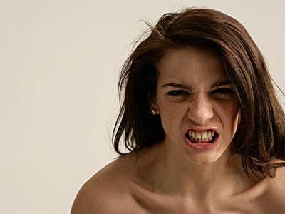 发怒会让女人变丑 容易生气当心5大致命危害