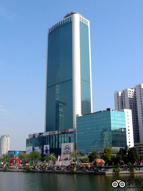 武汉新世界百货国贸店